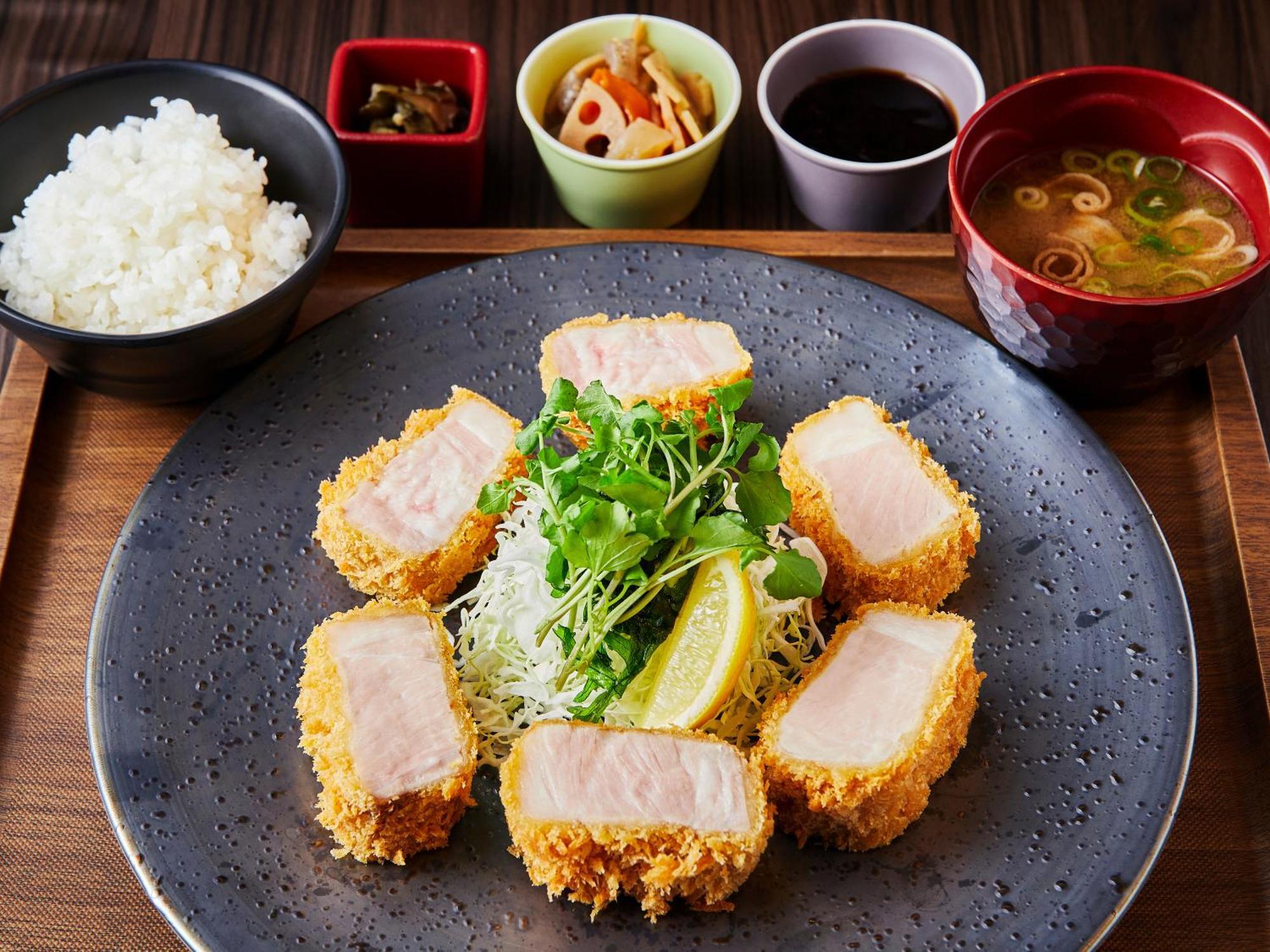 Apa Hotel & Resort Osaka Namba Ekimae Tower מראה חיצוני תמונה
